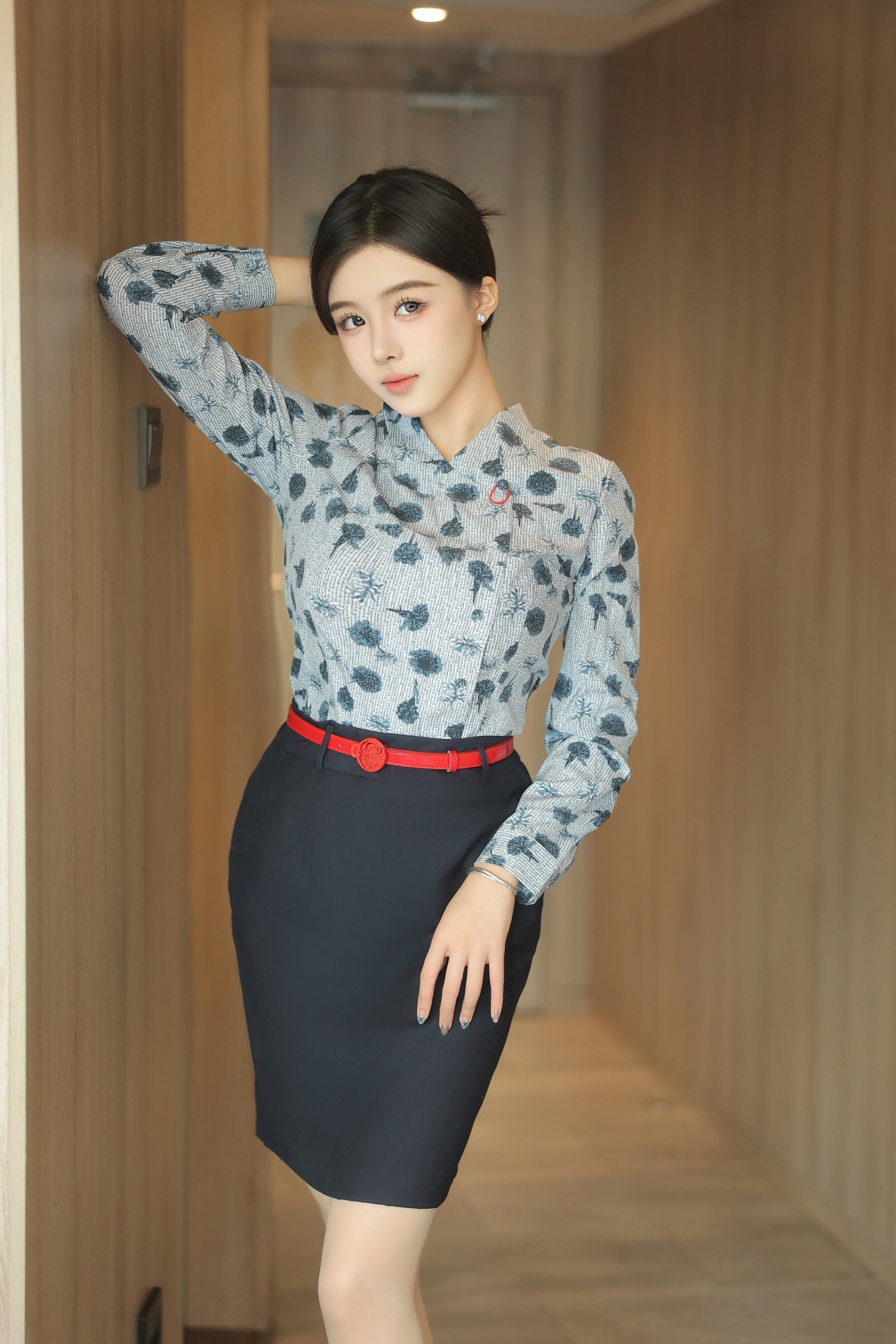 袁圆 - NO.008 内购无水印 空姐 [74P]-XikXak